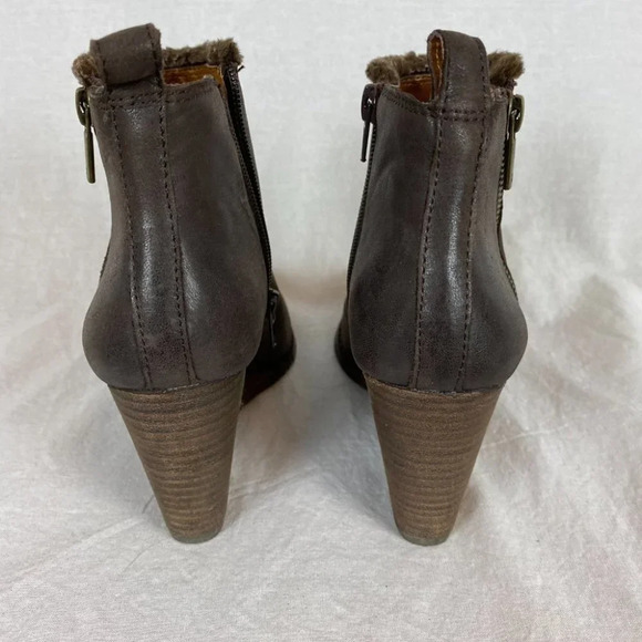 Lucky Brand Brown Leather Heeled Ankle Boots $99 - Picture 5 of 6